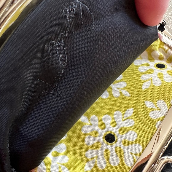 Vera Bradley Money/Coin purse - Picture 6 of 14